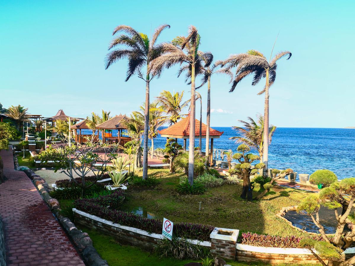 Watu Dodol Hotel & Restaurant Баньювангі Екстер'єр фото